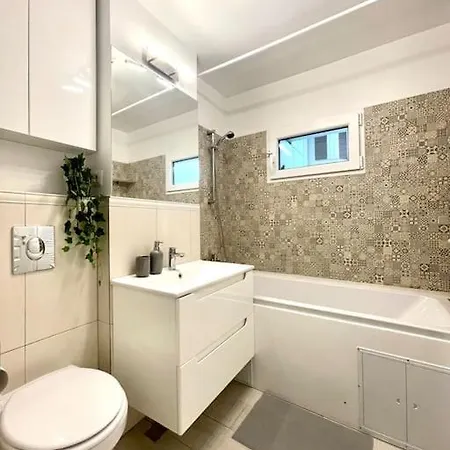 The Bright - Unirii Square Next To The Old Town