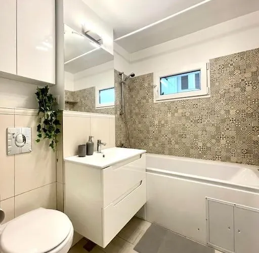 The Bright - Unirii Square Next To The Old Town